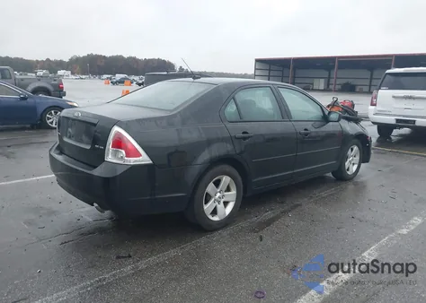 2009 Ford Fusion Se z USA, uszkodzony, nr VIN 3FAHP071X9R217197